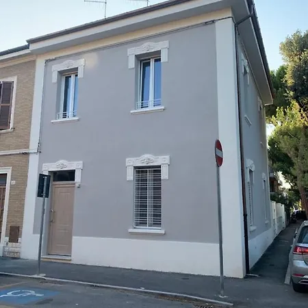 Apartment Esclusivo In Al Mare Pesaro